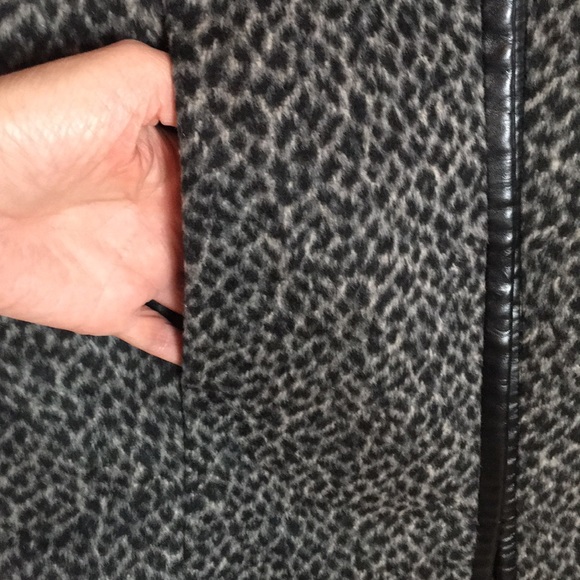 Anthropologie Potter’s Pot Leopard Animal Print Jacket - Picture 4 of 16
